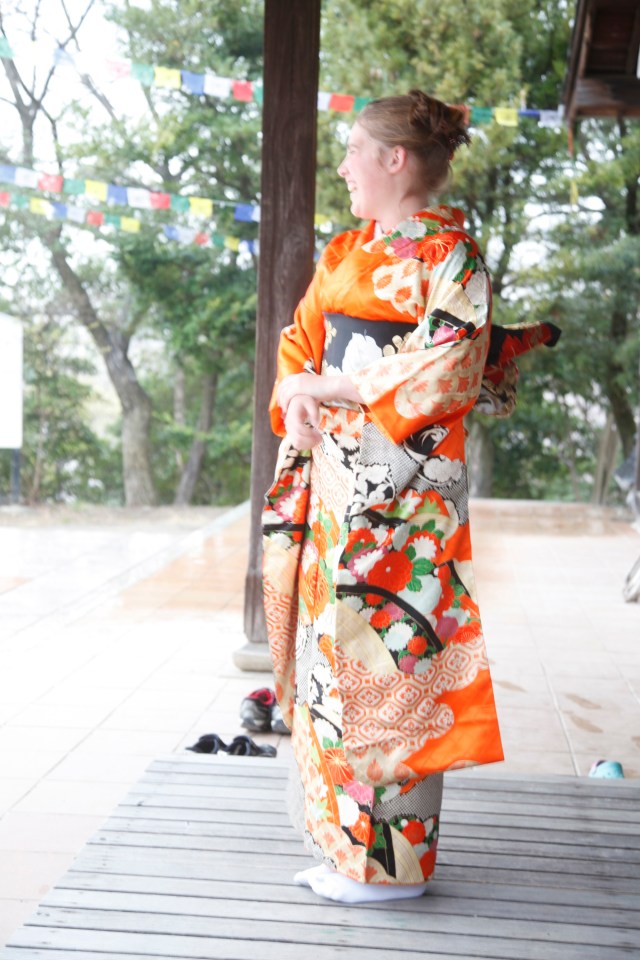 Molly laughing in Kimono
